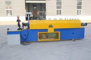 Wall-angel-roll-forming-machine-16