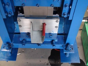 gutter-roll-forming-machine-5