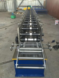 door-channel-roll-forming-machine-4