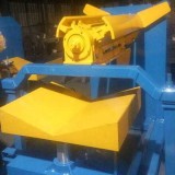 Hydraulic uncoiler with a car