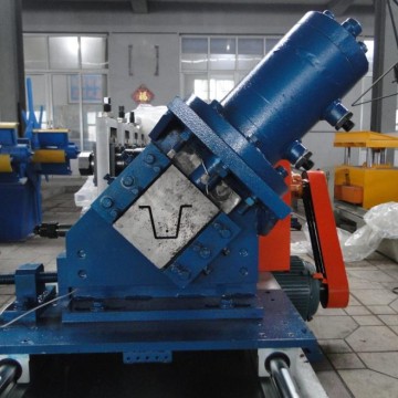 High speed furring hat roll forming machine