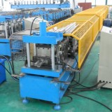 The gear box transmission and hydraulic cutting system door frame roll forming machine