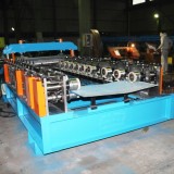 Supermarkt shelf panel roll forming machine